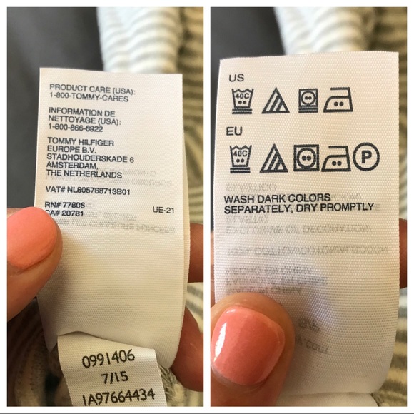 {TOMMY HILFINGER} Tommy Vneck Sweater NWT - Picture 7 of 8